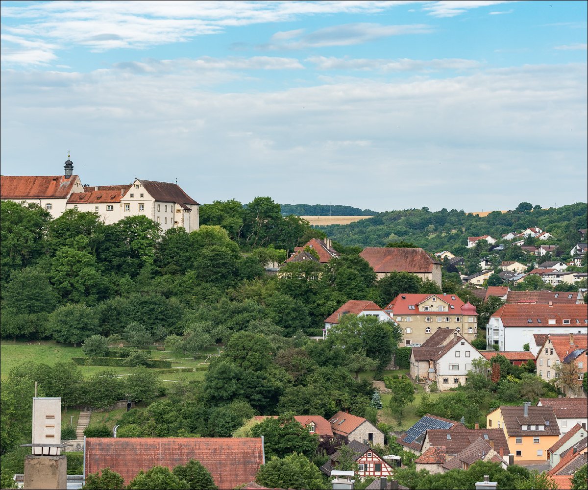 Schloss Haltenbergstetten