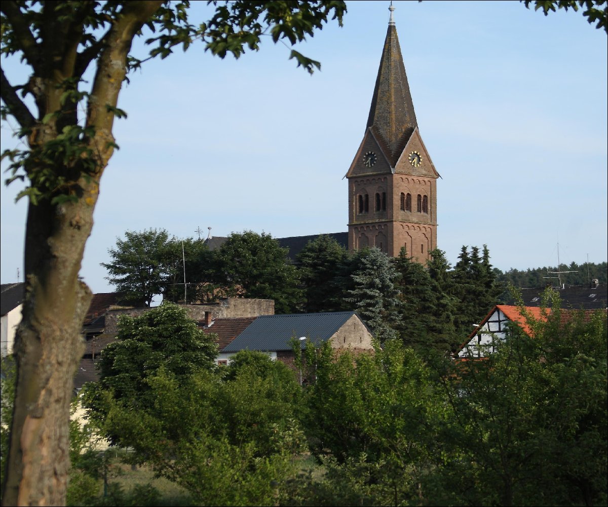 Kirche Niederbettingen (1)