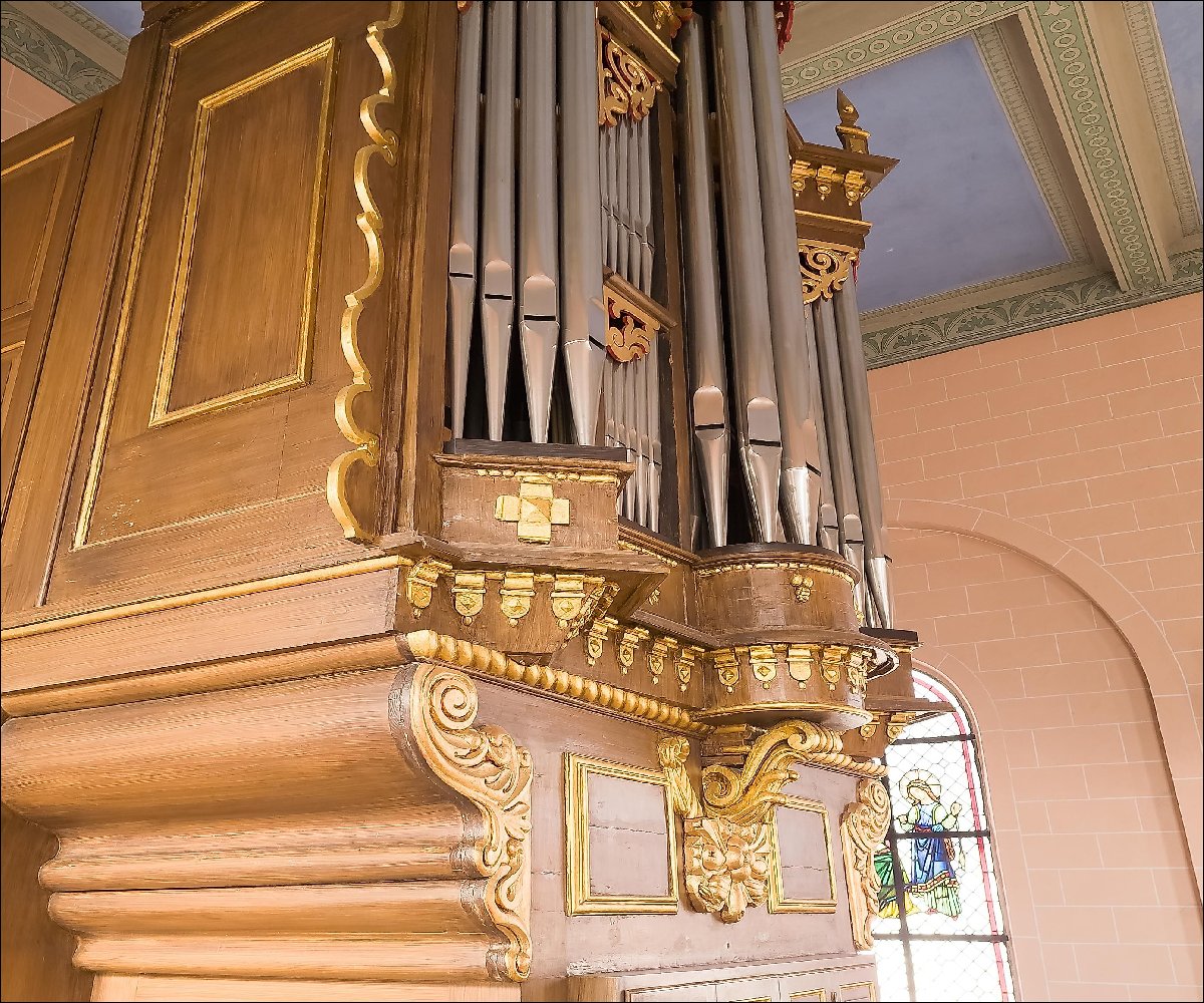 Orgel der kath. Pfarrkirche St. Petrus in Ketten