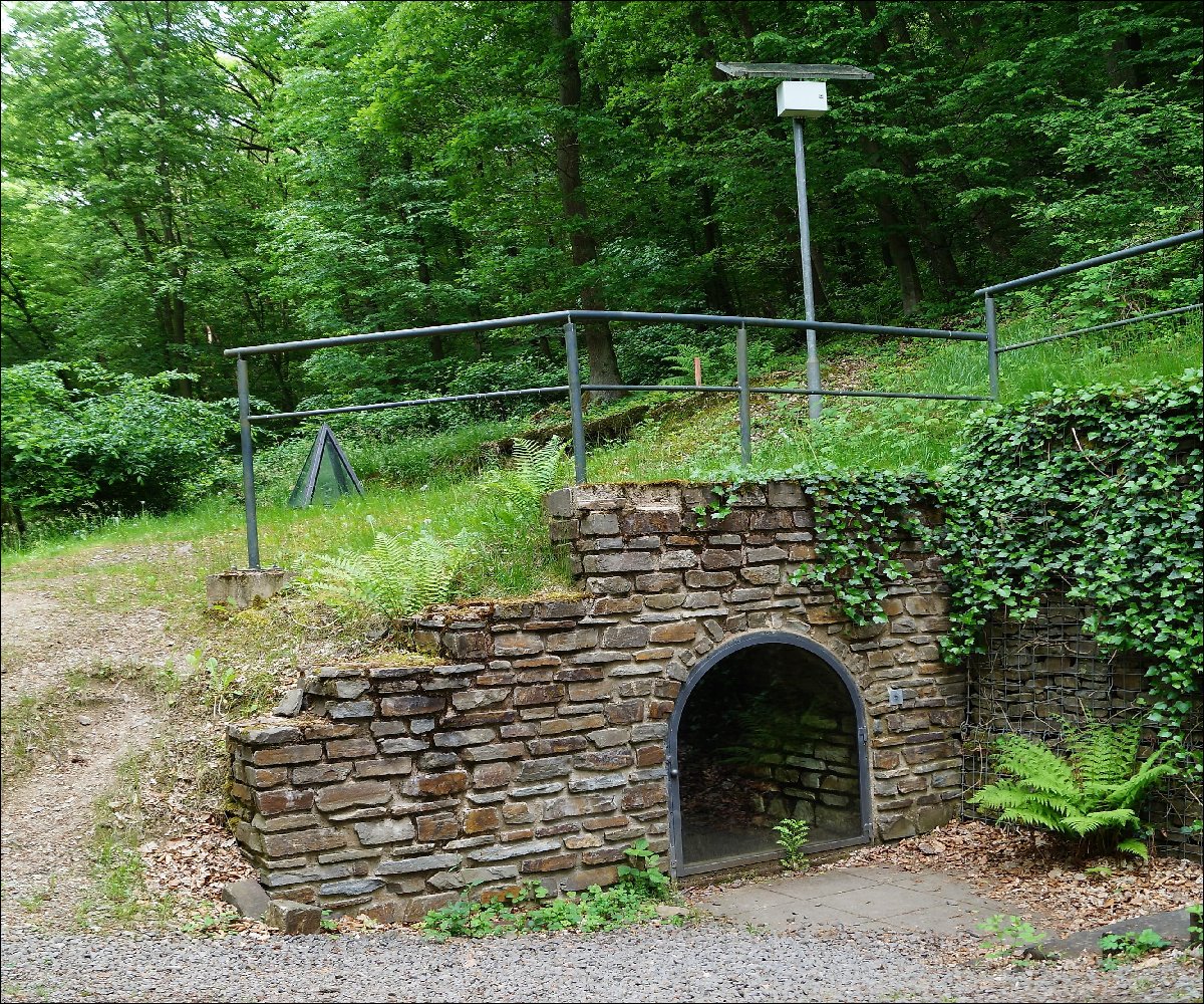 Römisches Wasserleitung_ Eingang von außen