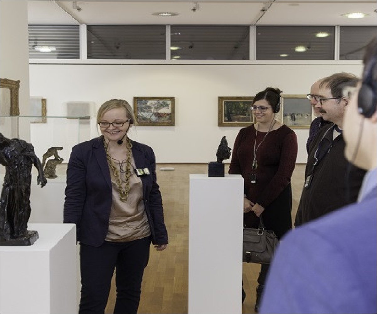 Museumsführung mit Hörkomfort in der Modernen Galerie Saarbrücken
