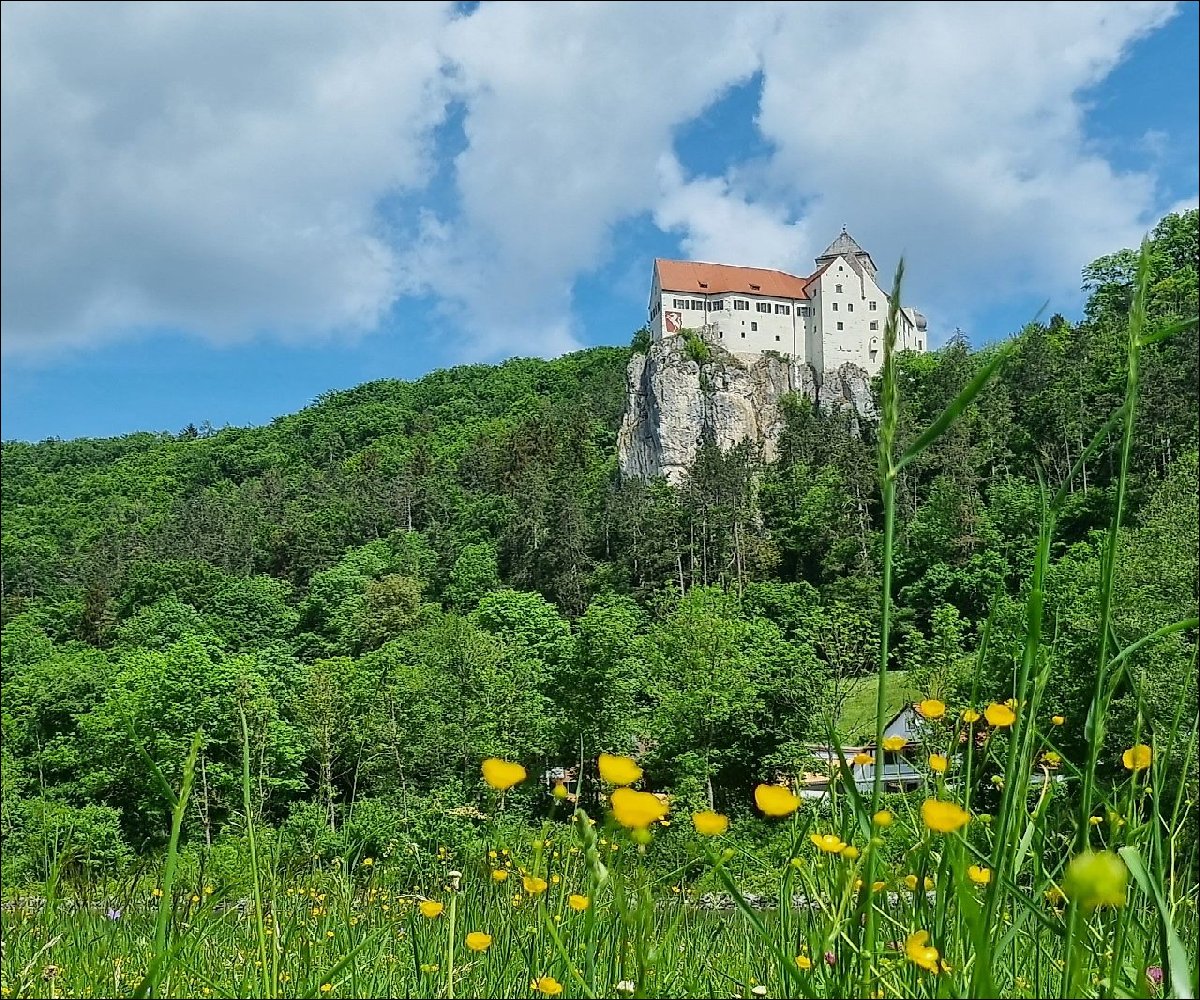 Burg Prunn zwischen Riedenburg und Essing im Altmühltal