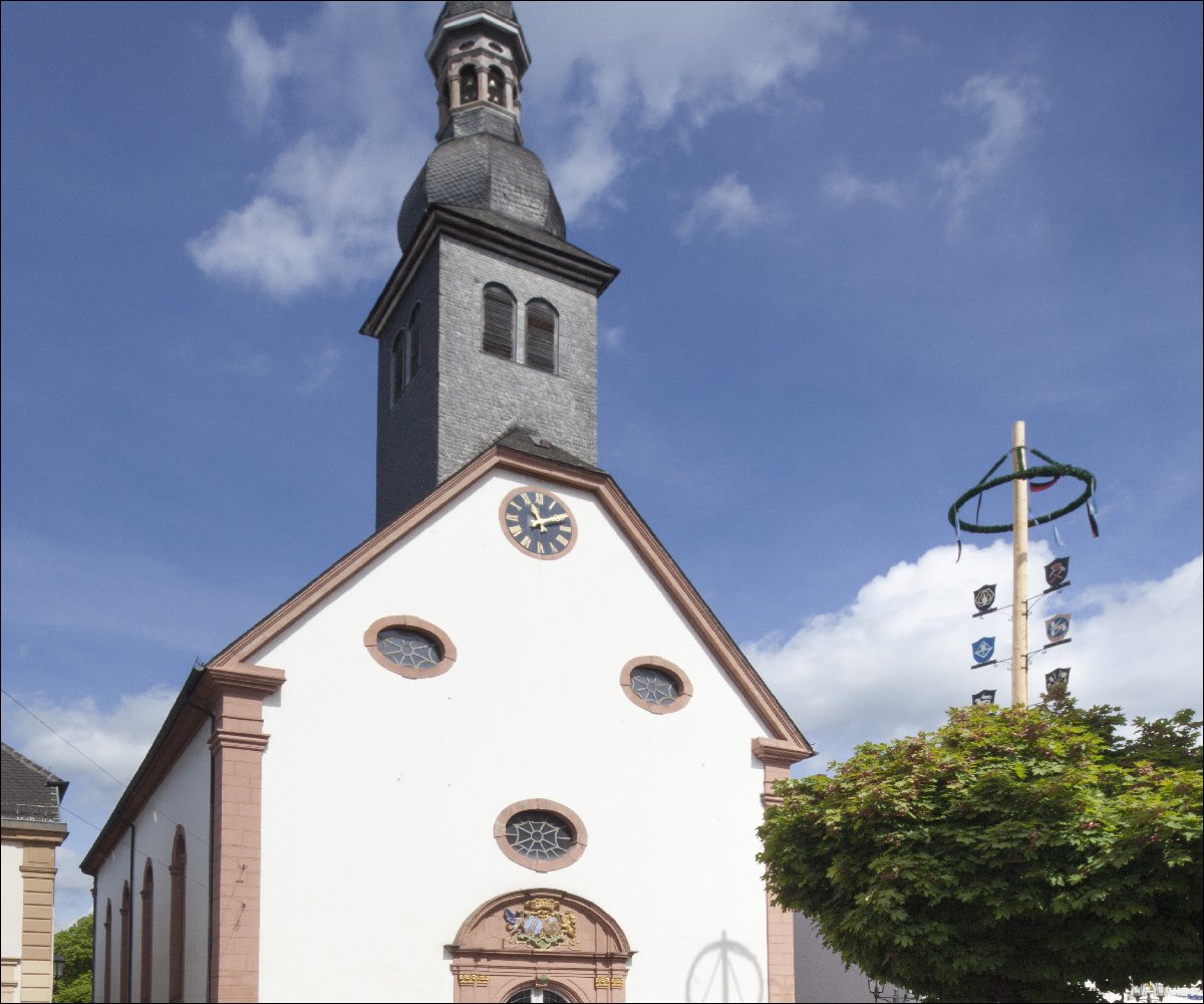 Engelbertskirche  St. Ingbert